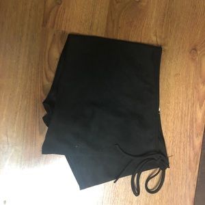Black skort